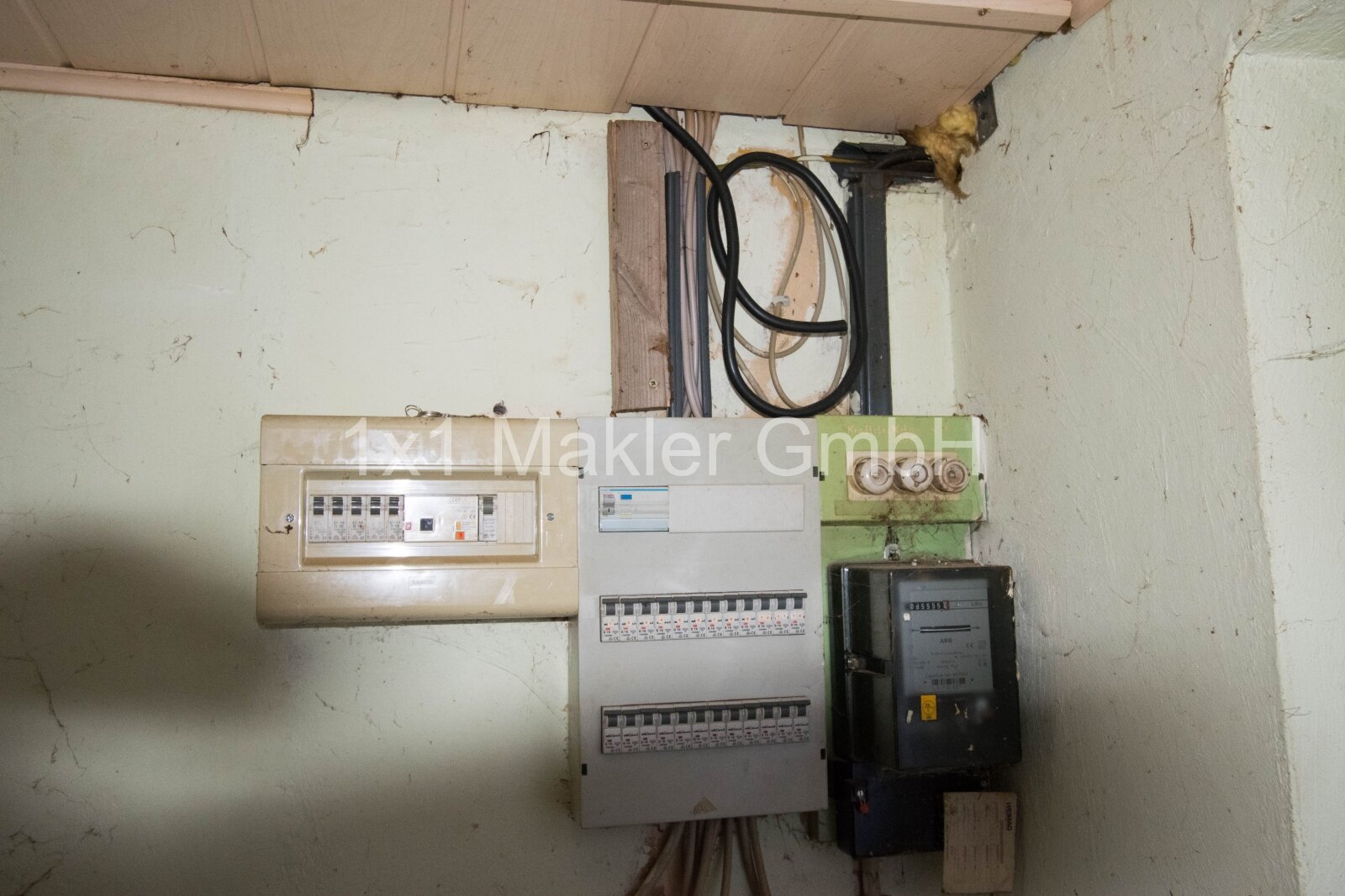 Doppelhaushälfte mit 1.268 m² Grundstück