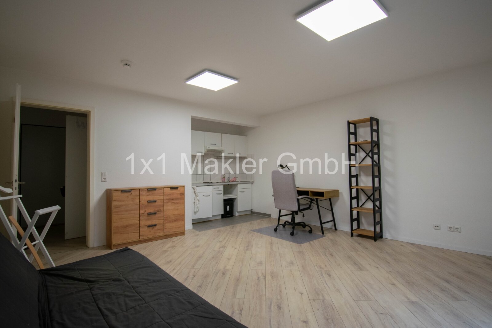 Gemütliche 1-Raum-Wohnung mit Terrasse in Schwerin