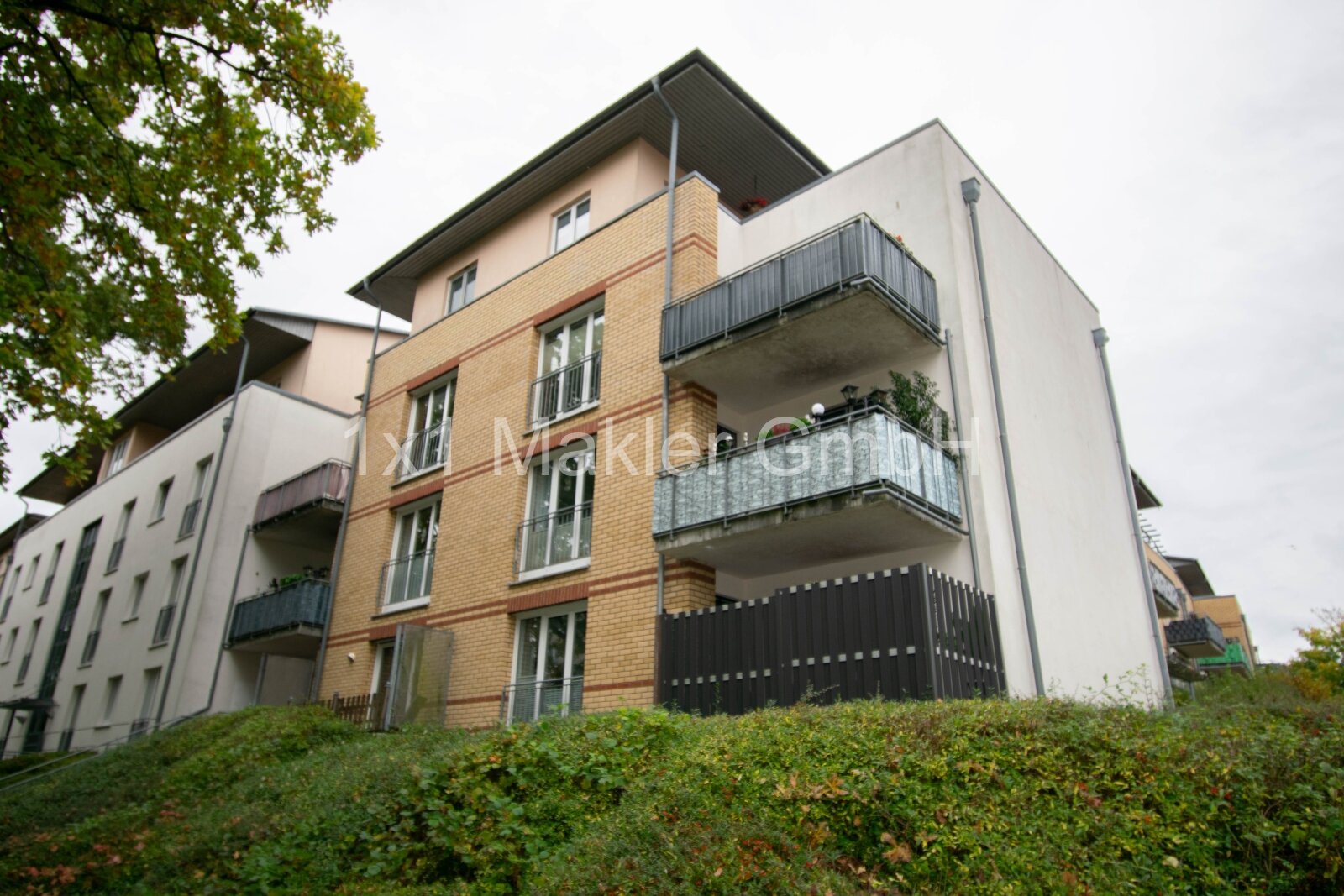 Gemütliche 1-Raum-Wohnung mit Terrasse in Schwerin