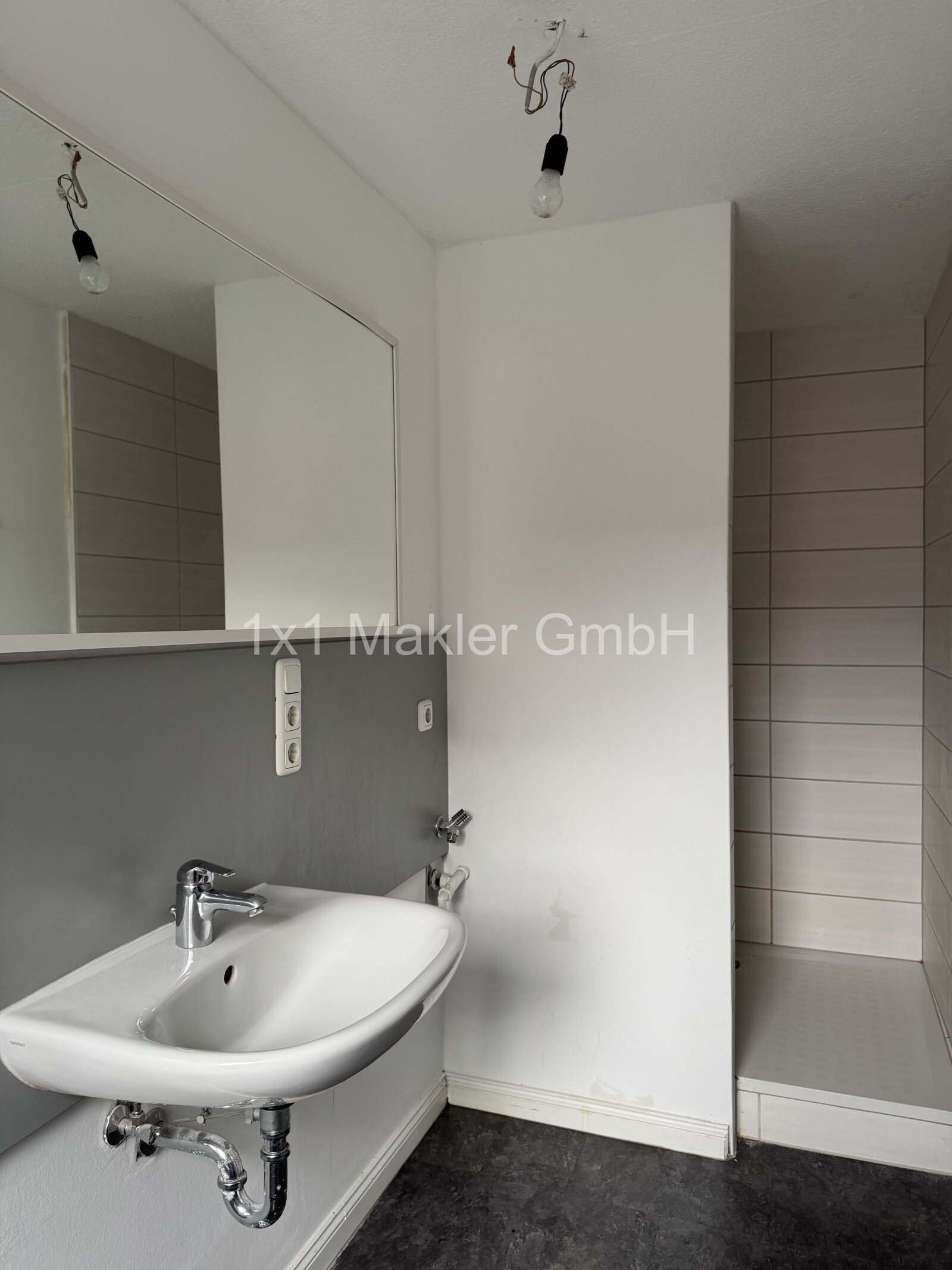 3-Raum Wohnung mit Kamin in Schwerin