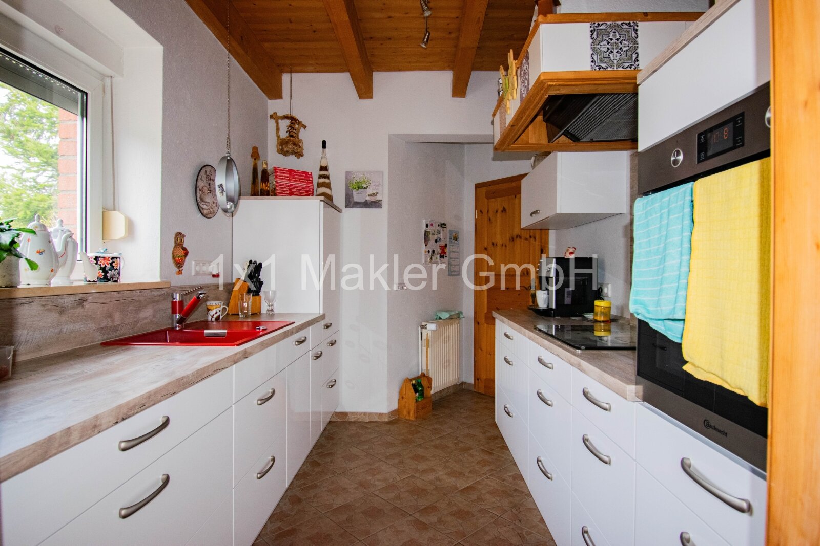 Einfamilienhaus in idyllischer Lage mit Tiefgarage