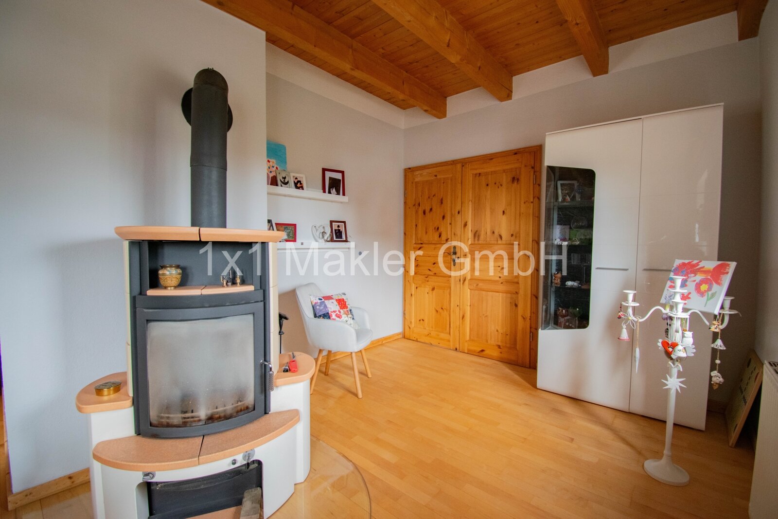 Einfamilienhaus in idyllischer Lage mit Tiefgarage