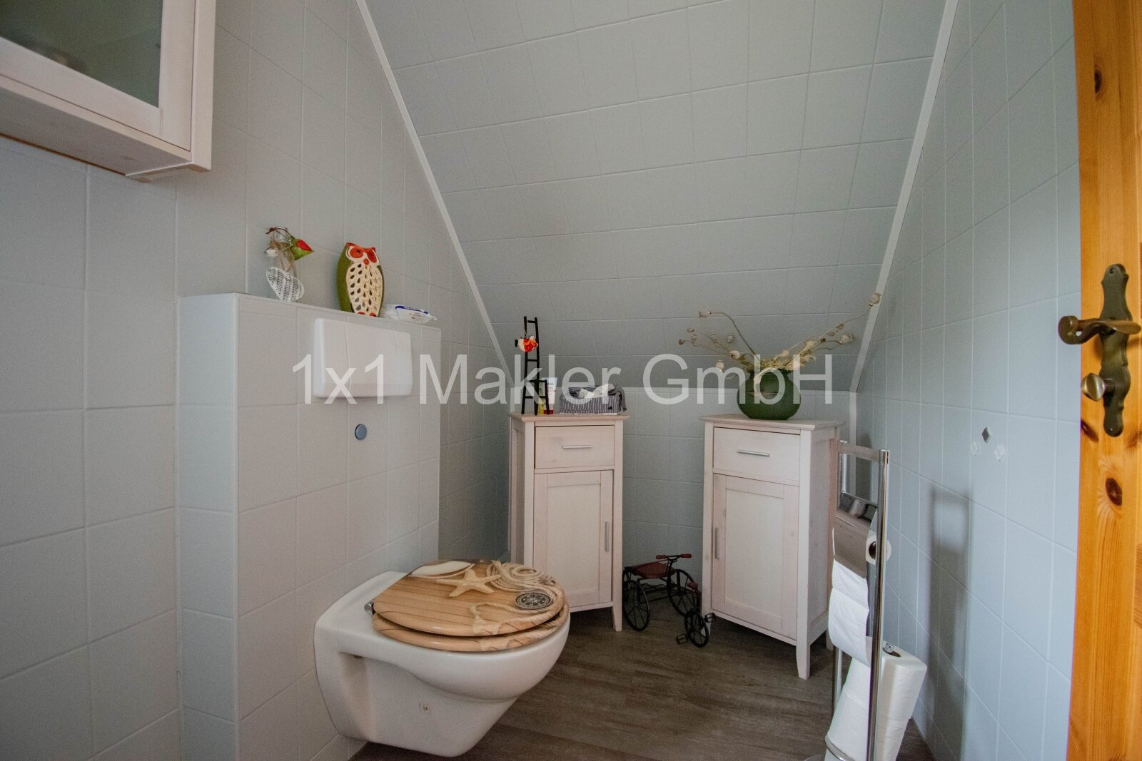 Einfamilienhaus in idyllischer Lage mit Tiefgarage