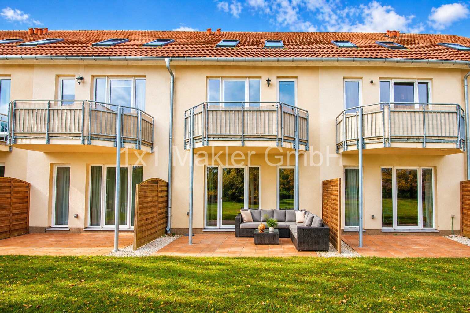 Schwerin: Barrierefreie Eigentumswohnung mit PKW Stellplatz 