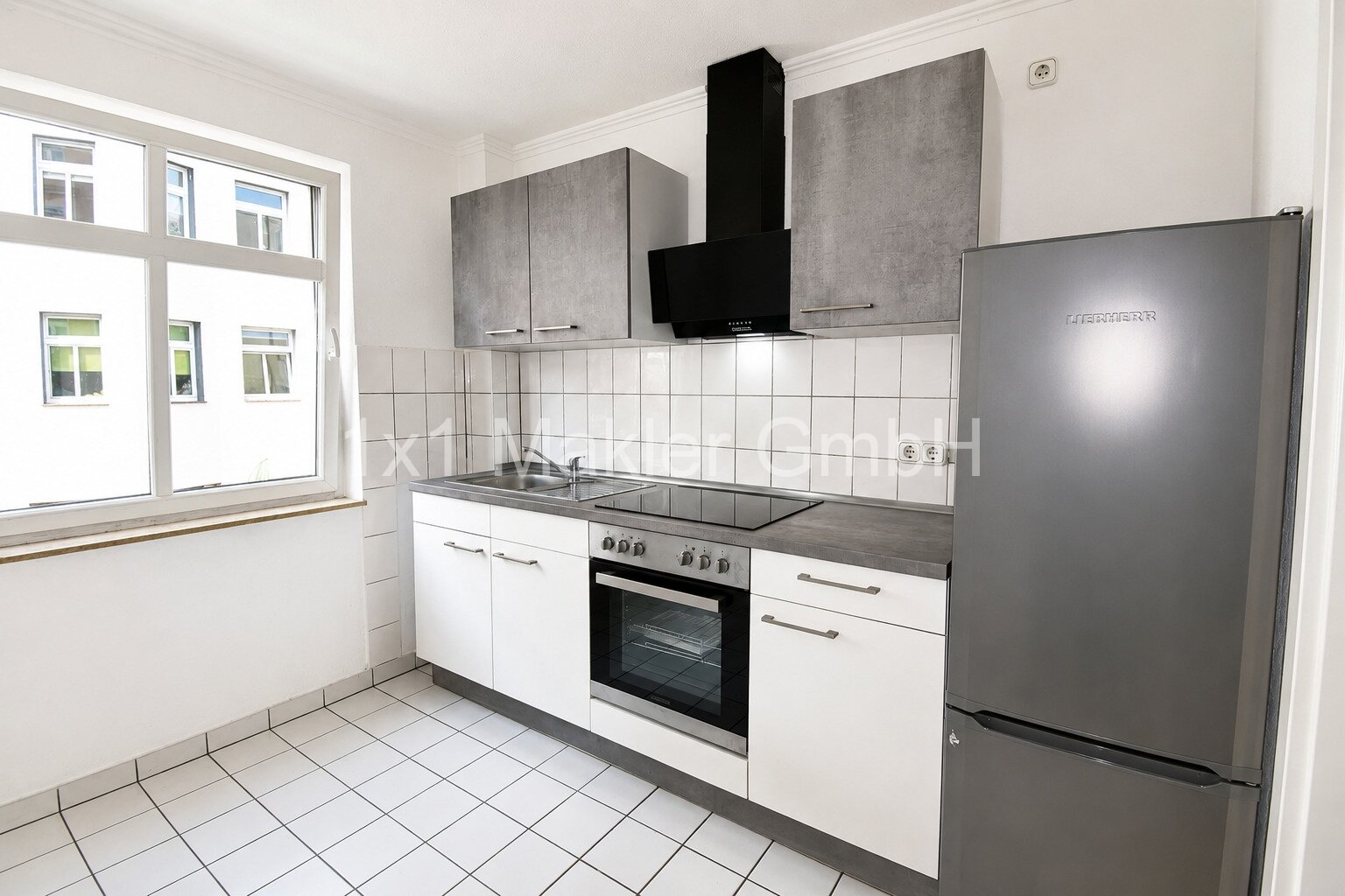 2 Raum Wohnung mit neuer Einbauküche