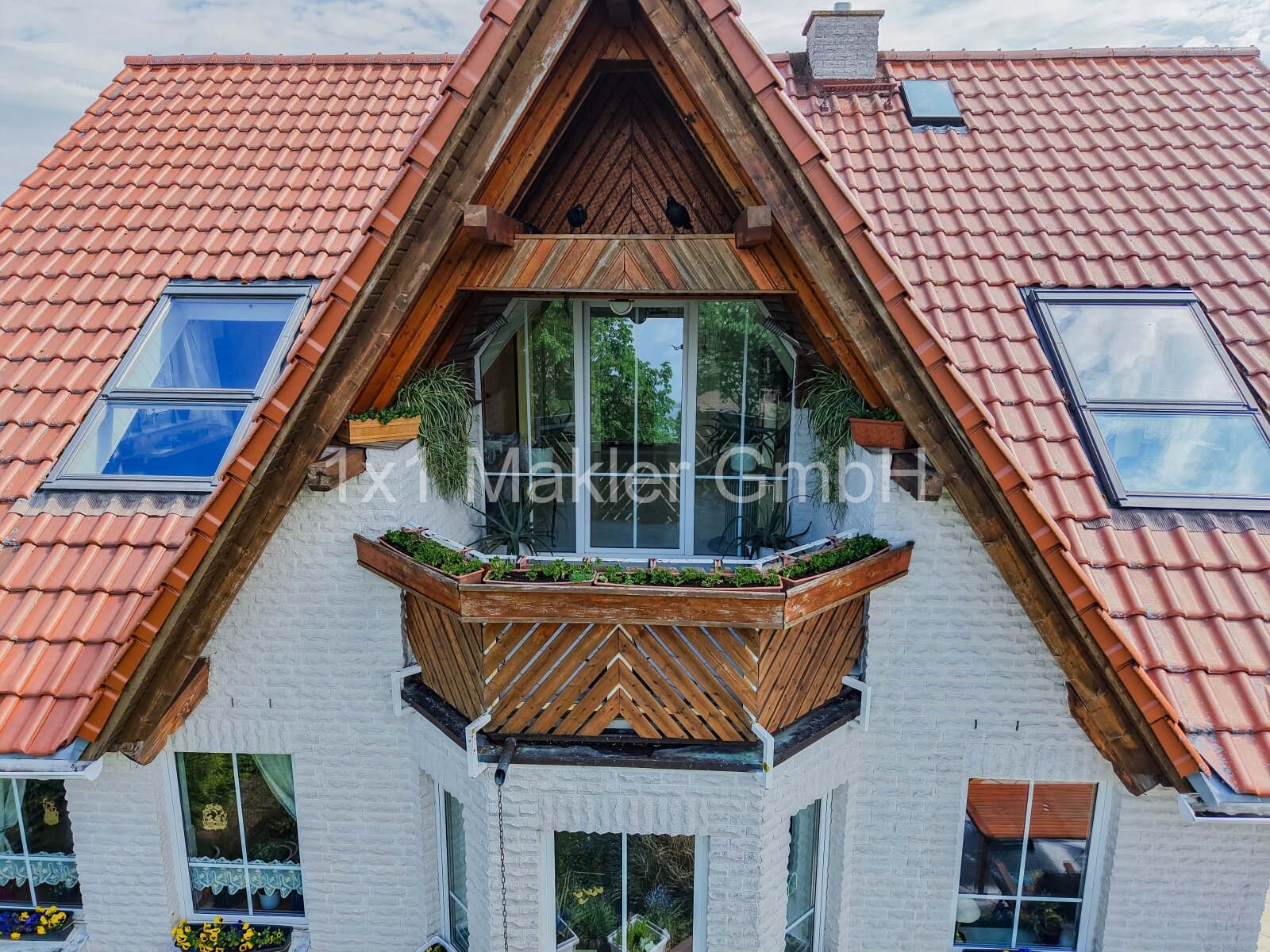 Architektonisches Einfamilienhaus in begehrter Lage mit Seeblick