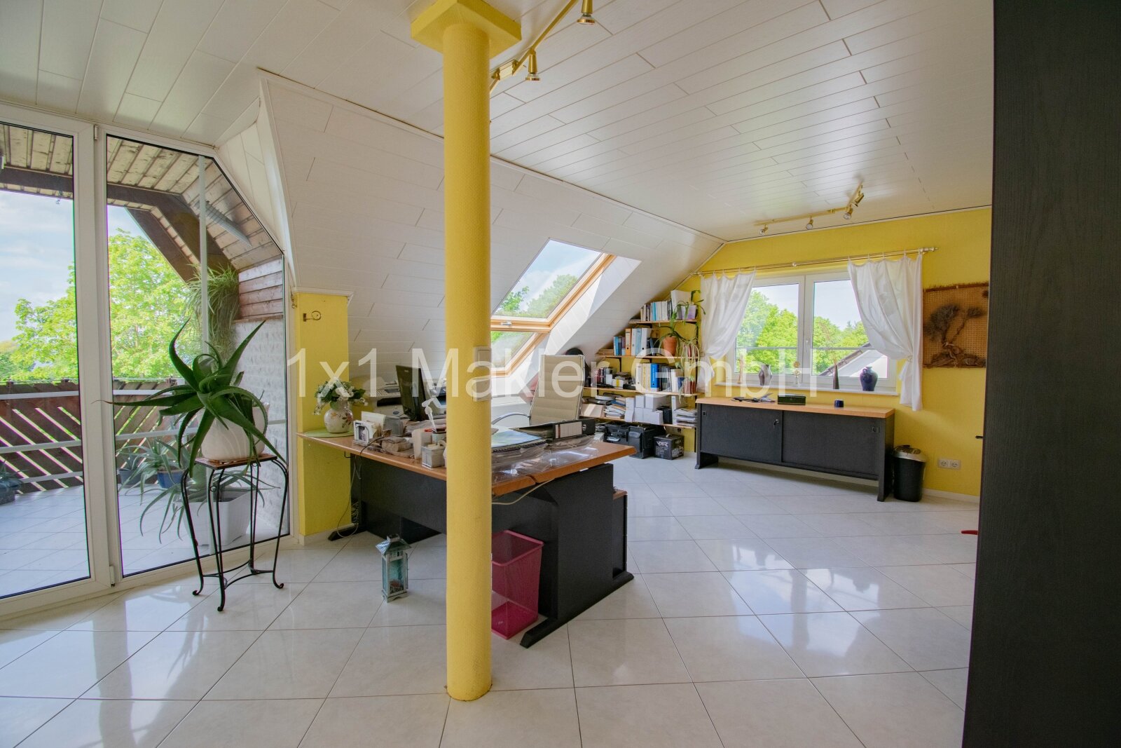 Architektonisches Einfamilienhaus in begehrter Lage mit Seeblick