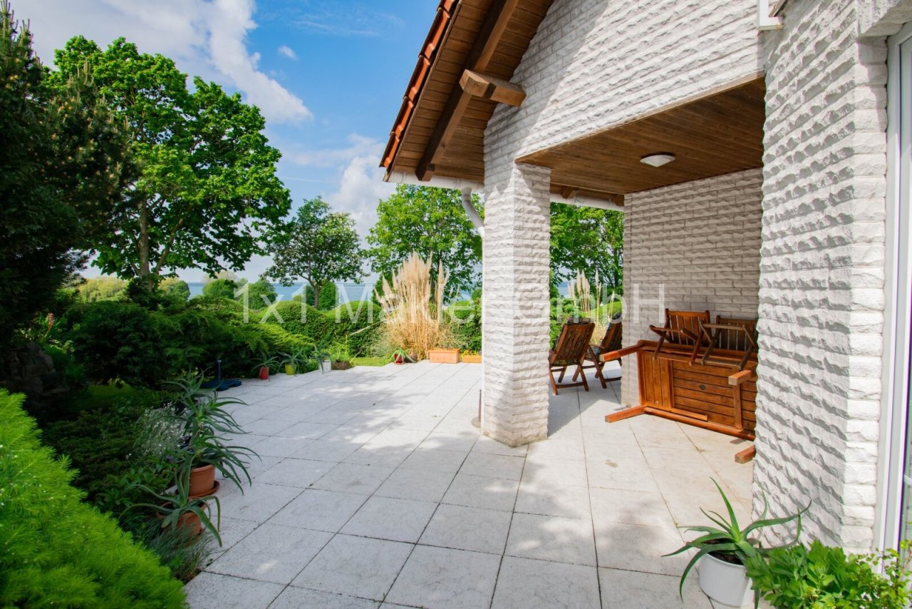 Terrasse mit Seeblick Terrasse mit Seeblick