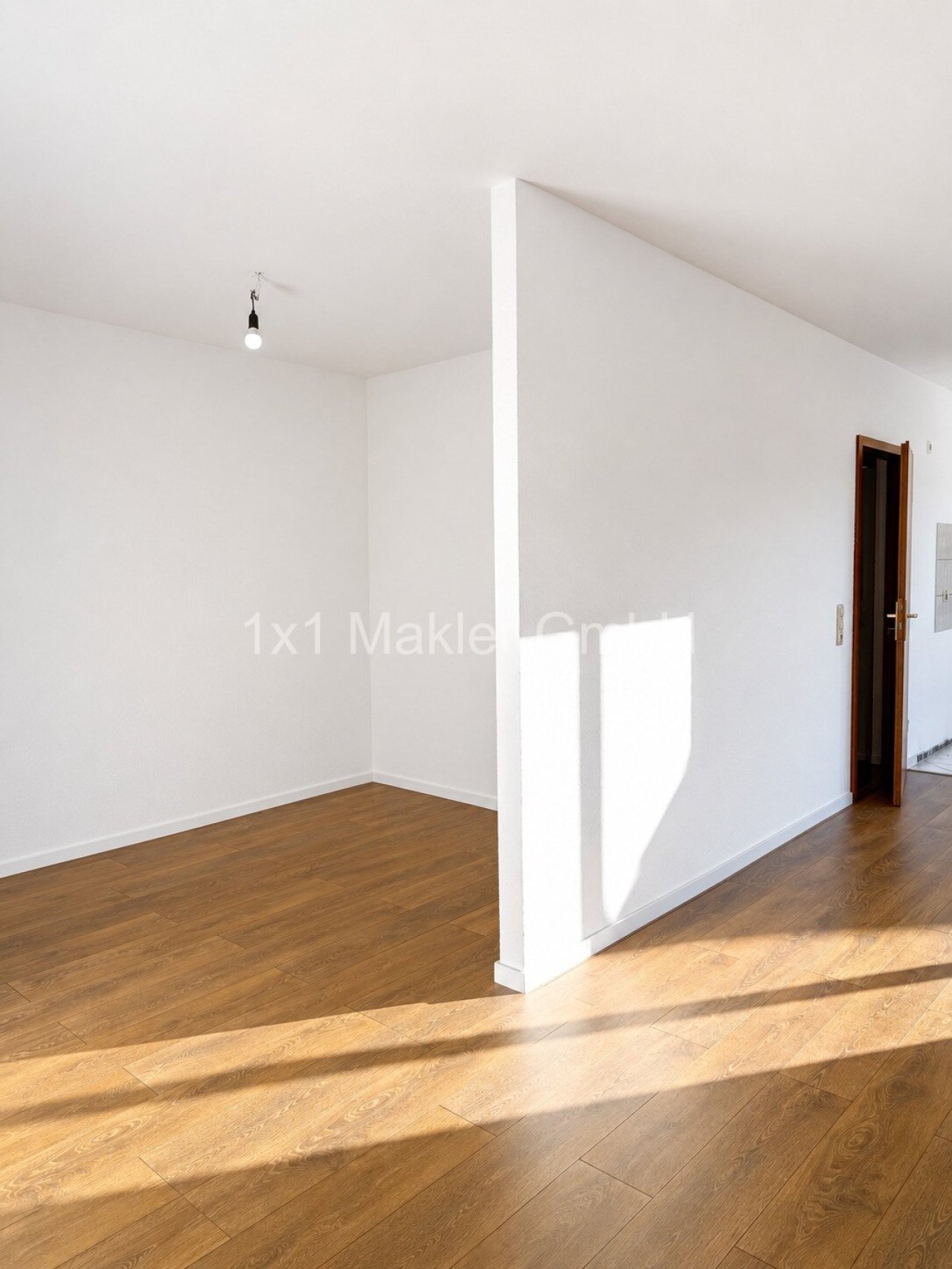 Blick ins halbe Zimmer Blick ins halbe Zimmer