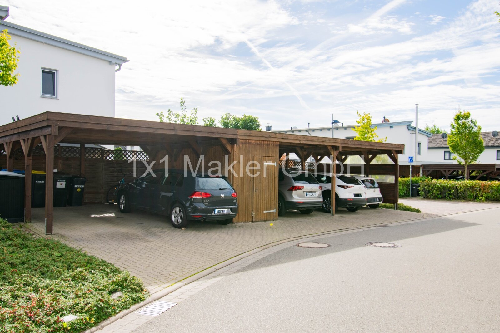 Carport-Stellplatz Carport-Stellplatz