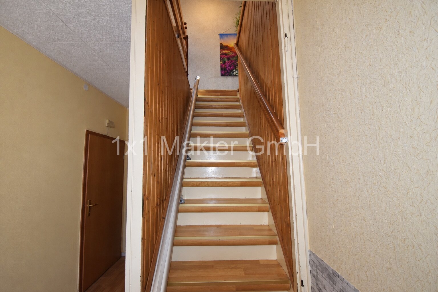 Treppe zum Obergeschoss Treppe zum Obergeschoss